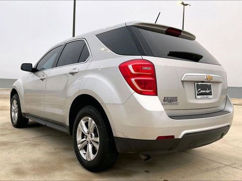 Used 2017 Chevrolet Equinox LS image 6