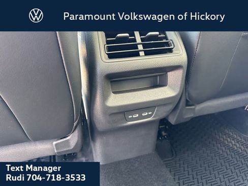 New 2026 Volkswagen Tiguan SE FWD image 16