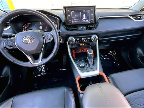 Used 2022 Toyota RAV4 Adventure image 15