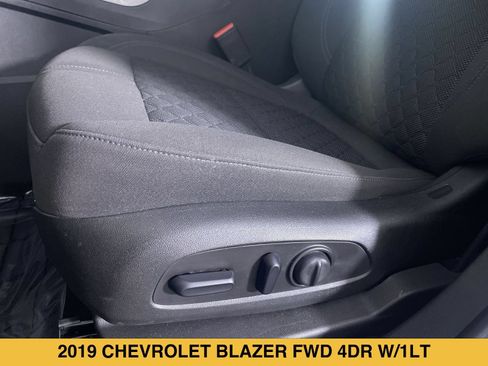Certified 2019 Chevrolet Blazer LT FWD image 9