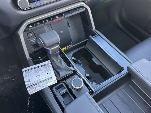 New 2026 Toyota Tundra Platinum image 31