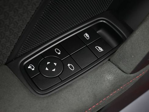 Used 2025 Porsche 911 Targa 4 GTS AWD/4WD image 18
