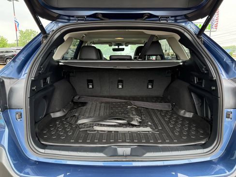Used 2022 Subaru Outback Limited image 13
