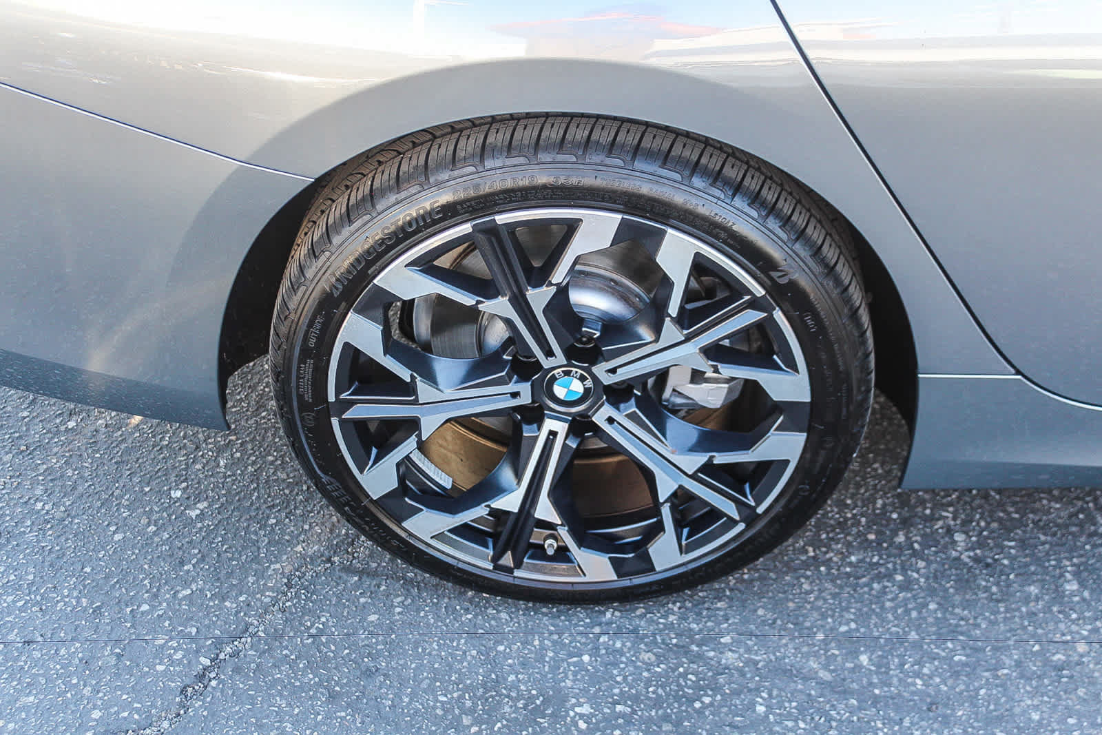 Used 2026 BMW 330i Sedan w/ Premium Package RWD image 9