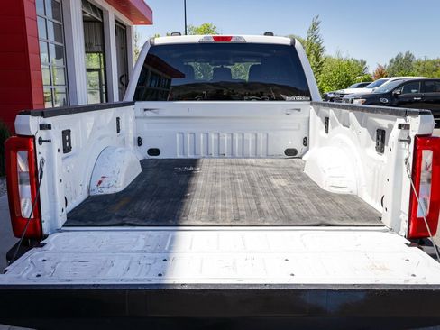 Used 2024 Ford F250 XLT w/ FX4 Off-Road Package AWD/4WD image 5