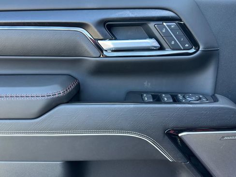 New 2026 GMC Sierra 2500 AT4X AWD/4WD image 8