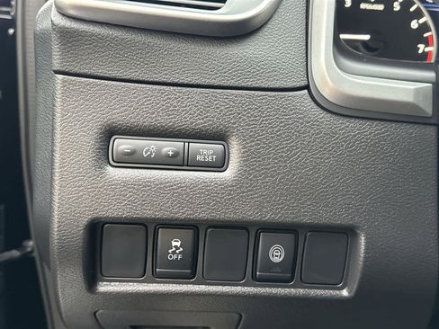 Used 2024 Nissan Murano SV w/ SV Midnight Edition Package image 24