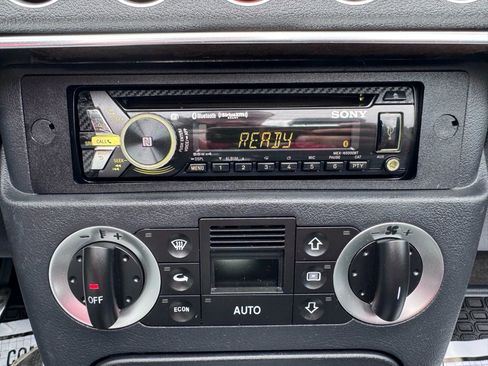 Used 2005 Audi TT 1.8T image 24