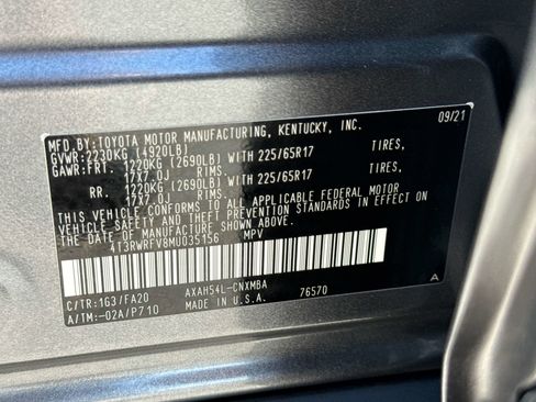 Used 2021 Toyota RAV4 XLE w/ Convenience Package image 27