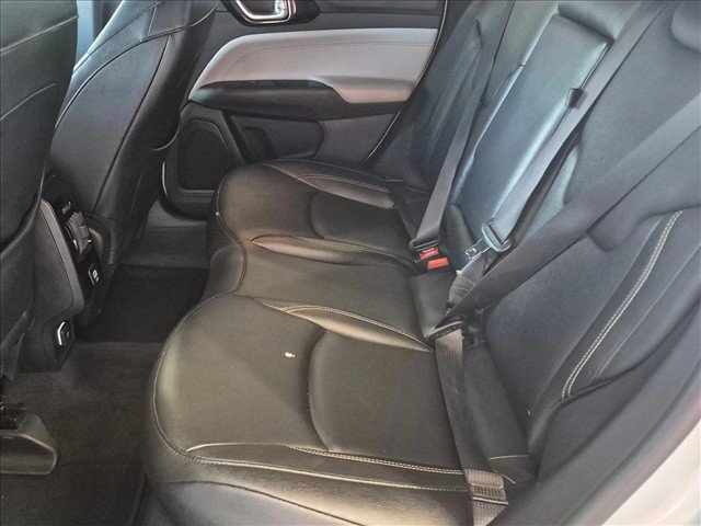 Used 2025 Jeep Compass Limited AWD/4WD image 17