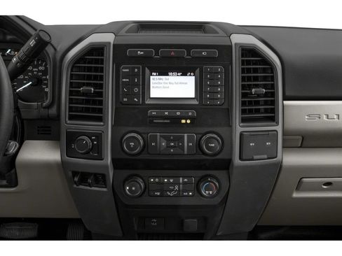 Used 2022 Ford F350 XL w/ Power Equipment Group AWD/4WD image 8