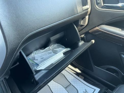 Used 2019 GMC Canyon SLE w/ Elevation Edition RWD image 21