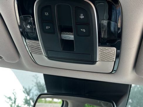 Used 2020 Hyundai Palisade SEL w/ Premium Package FWD image 27