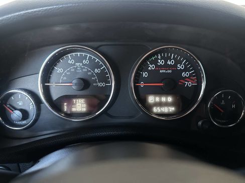 Used 2017 Jeep Wrangler Unlimited Rubicon image 33