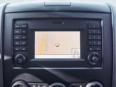 Used 2018 Mercedes-Benz Sprinter 2500 image 67