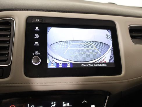 Used 2021 Honda HR-V EX image 6
