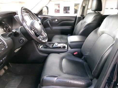 Used 2021 INFINITI QX80 Luxe image 11