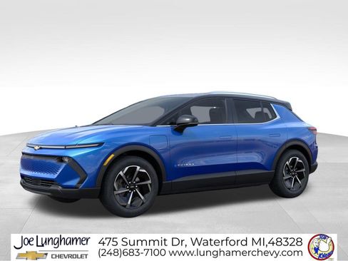New 2026 Chevrolet Equinox EV LT image 2
