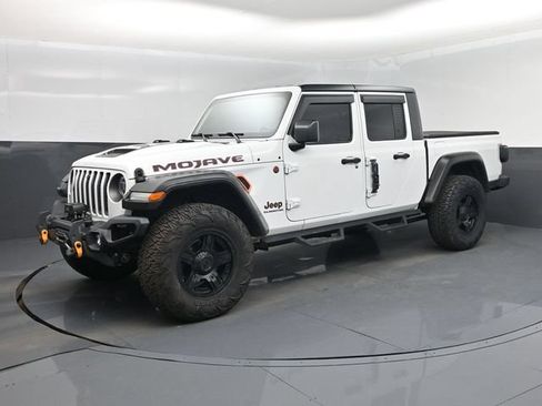 Used 2021 Jeep Gladiator Mojave AWD/4WD image 9