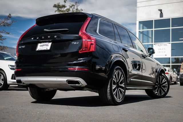 Used 2021 Volvo XC90 T6 Momentum AWD/4WD image 18