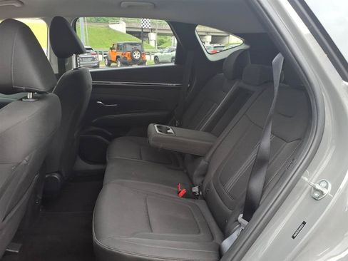 Used 2024 Hyundai Tucson SEL FWD image 8