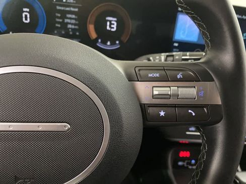 Used 2025 Hyundai Kona SEL image 20