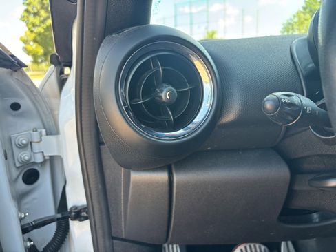 Used 2014 MINI Cooper Countryman S image 15