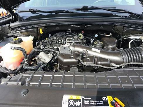 Used 2022 Jeep Grand Cherokee L Laredo w/ Luxury Tech Group I image 7