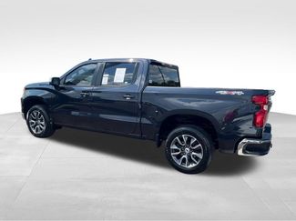 Used 2024 Chevrolet Silverado 1500 LT AWD/4WD video 3