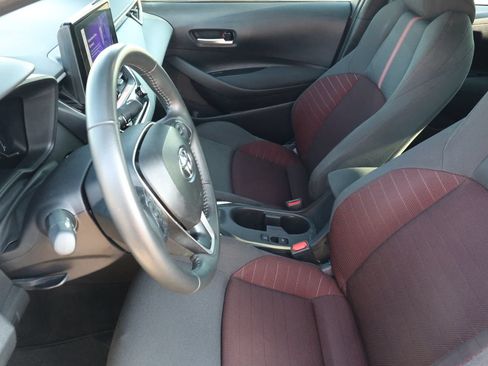 Used 2026 Toyota Corolla SE FWD image 14