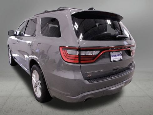 Used 2025 Dodge Durango GT image 3