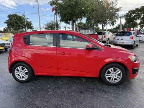 Used 2015 Chevrolet Sonic LT image 8