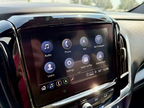 Used 2023 Chevrolet Traverse Premier image 28