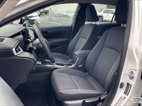 Used 2024 Toyota Corolla LE FWD image 25