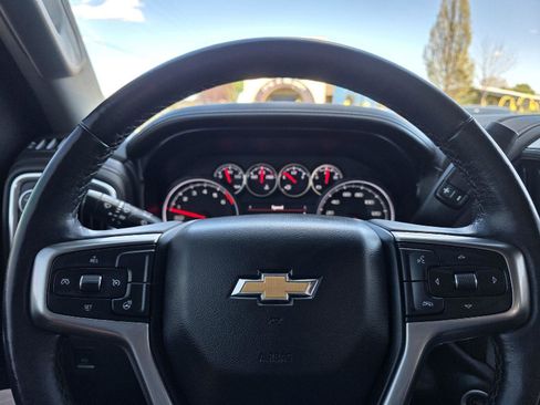 Used 2021 Chevrolet Silverado 1500 LTZ AWD/4WD image 15