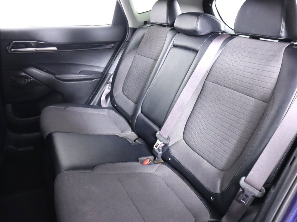 Used 2021 Kia Seltos S FWD image 33