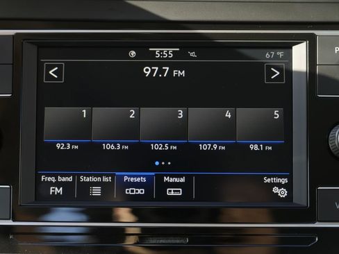 Used 2023 Volkswagen Jetta SE FWD image 53