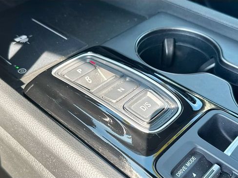 Used 2023 Honda Pilot EX-L image 16