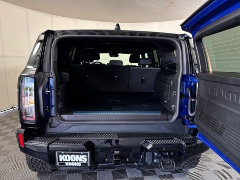 Used 2024 GMC Hummer EV 2X w/ Extreme Off-Road Package AWD/4WD image 26