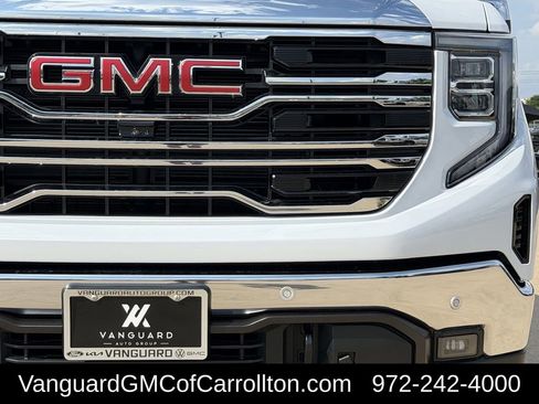 New 2026 GMC Sierra 1500 SLT AWD/4WD image 8