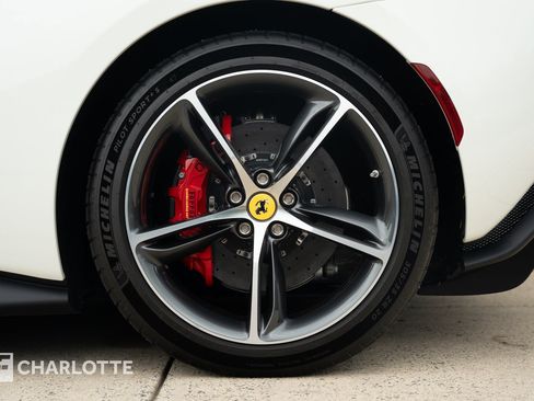 Used 2024 Ferrari 296 GTS RWD image 10