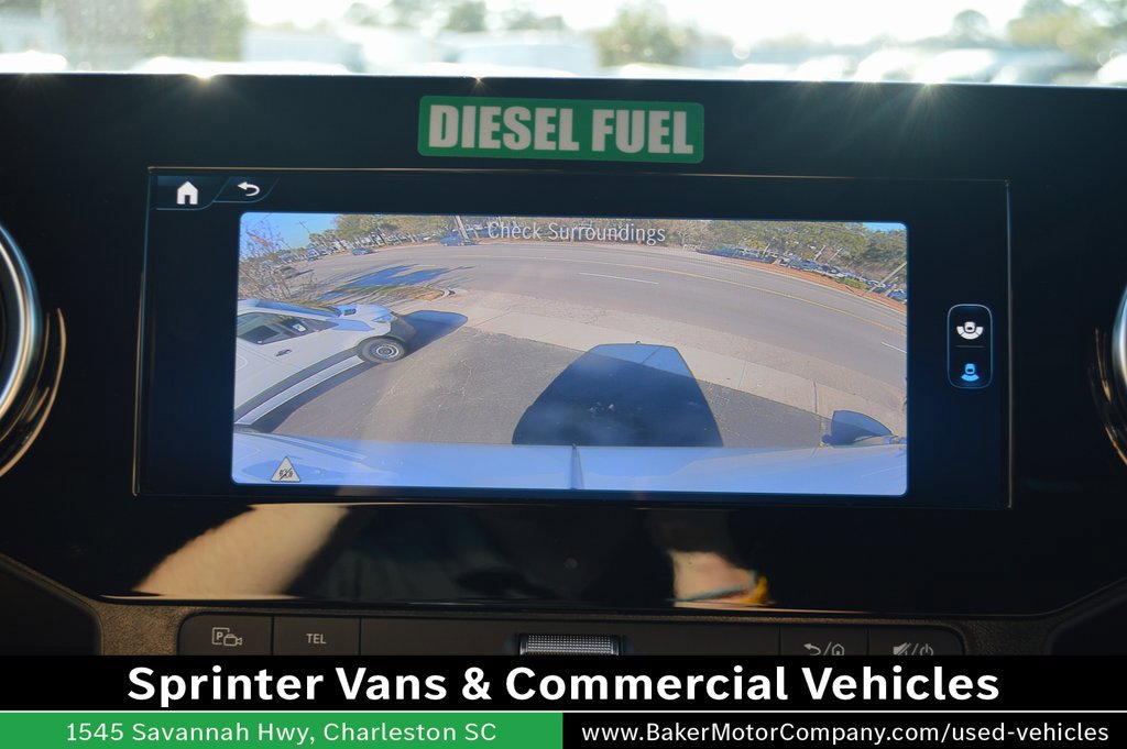 Used 2025 Mercedes-Benz Sprinter 2500 image 32