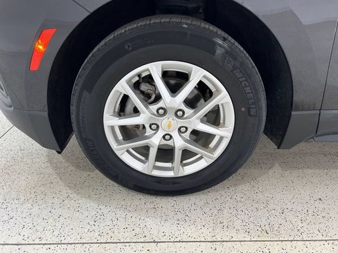 Used 2022 Chevrolet Equinox LS w/ LS Convenience Package FWD image 29