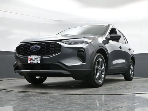 Used 2025 Ford Escape ST-Line AWD/4WD image 46