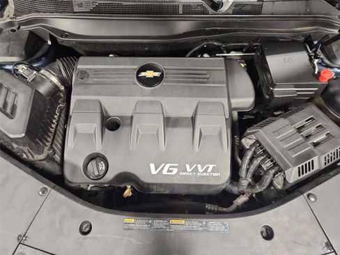 Used 2011 Chevrolet Equinox LT w/ Chrome Appearance Package FWD image 26