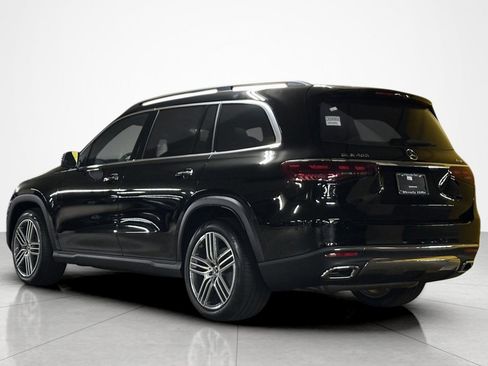 New 2026 Mercedes-Benz GLS 450 4MATIC image 3