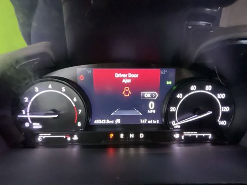 Used 2020 Lincoln Corsair AWD w/ Premium Package image 18