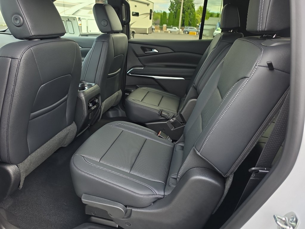New 2026 Chevrolet Traverse LT w/ Enhanced Driving Package AWD/4WD image 18