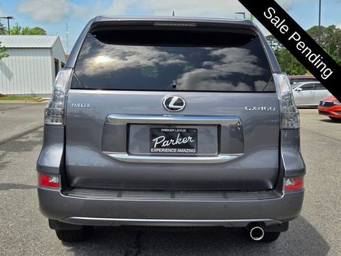 Used 2023 Lexus GX 460 Luxury w/ Accessory Package image 4