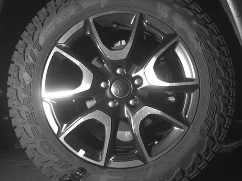 Used 2025 Jeep Compass Trailhawk image 15